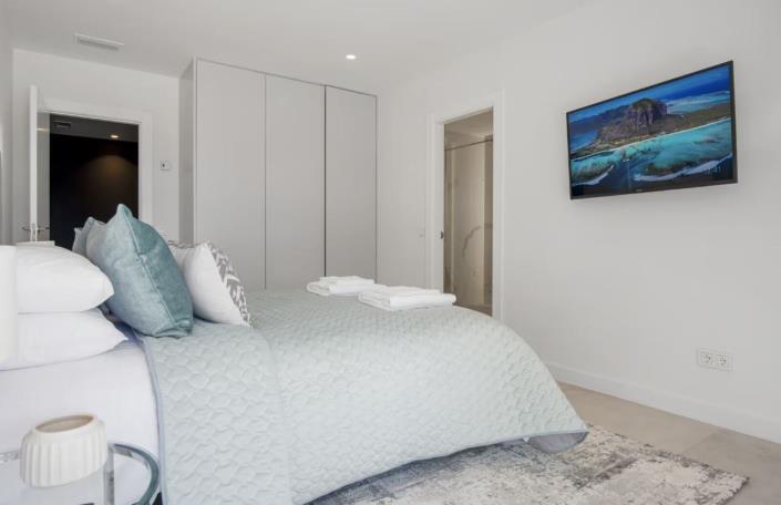 Image No.53-5 Bed House/Villa for sale