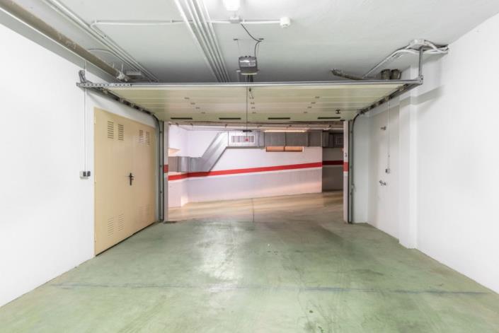 Image No.10-3 Bed Townhouse for sale