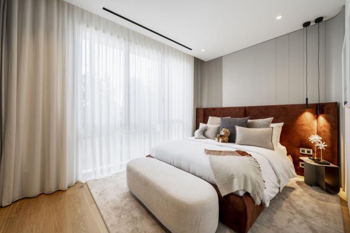 Image No.23-5 Bed Duplex for sale