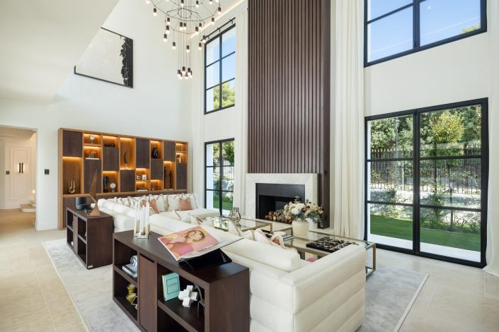 Image No.3-6 Bed Villa for sale