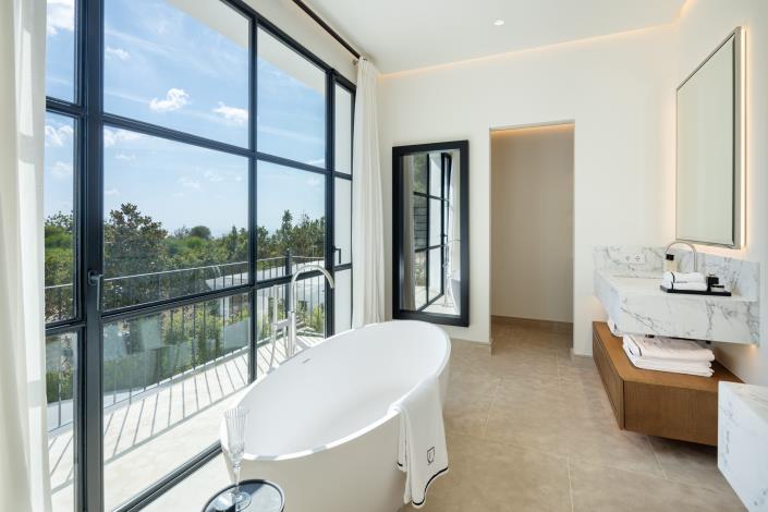 Image No.16-6 Bed Villa for sale