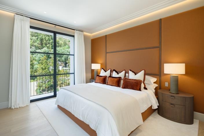 Image No.18-6 Bed Villa for sale