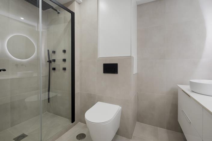 Image No.11-3 Bed Apartment for sale