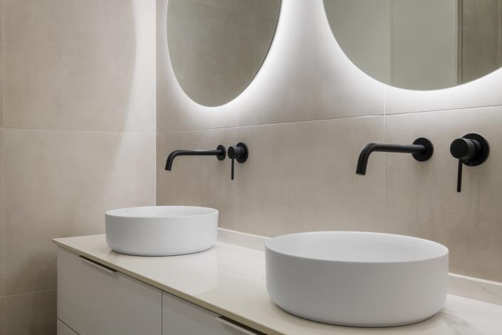 Image No.18-3 Bed Apartment for sale