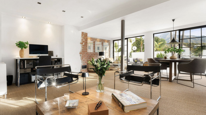 Image No.10-2 Bed Townhouse for sale