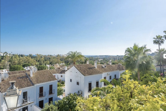 Image No.24-2 Bed Townhouse for sale