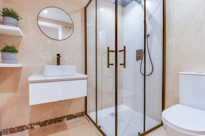 Image No.12-2 Bed Apartment for sale