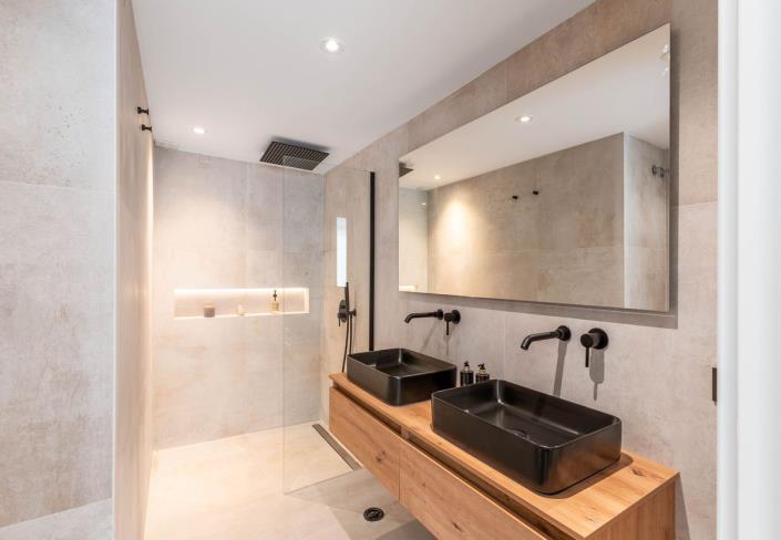 Image No.8-3 Bed Apartment for sale