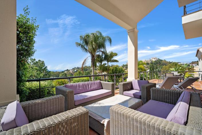 Image No.10-5 Bed Villa for sale