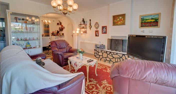 Image No.8-3 Bed Villa / Detached for sale