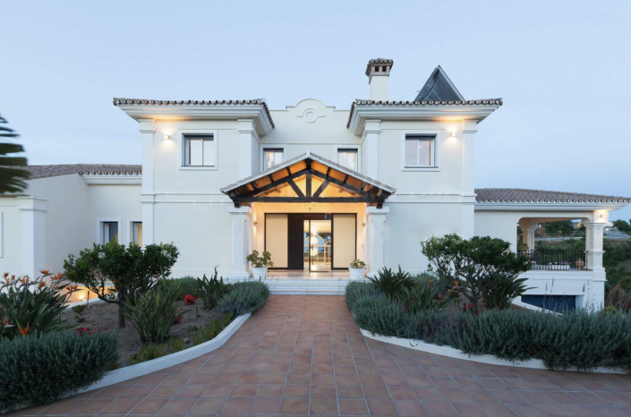 Image No.14-5 Bed Villa / Detached for sale