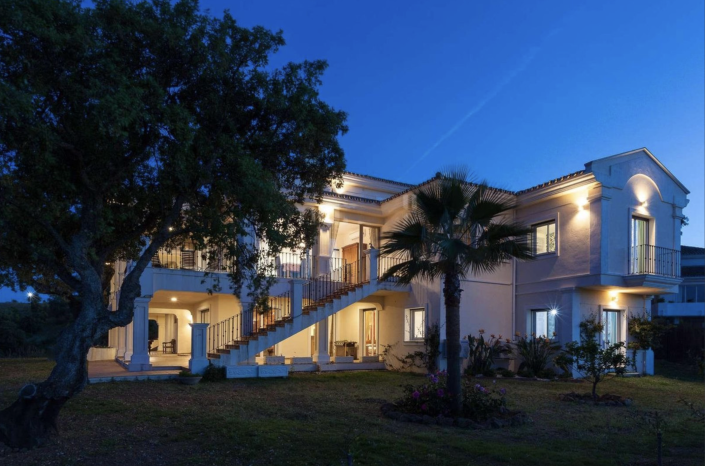 Image No.15-5 Bed Villa / Detached for sale