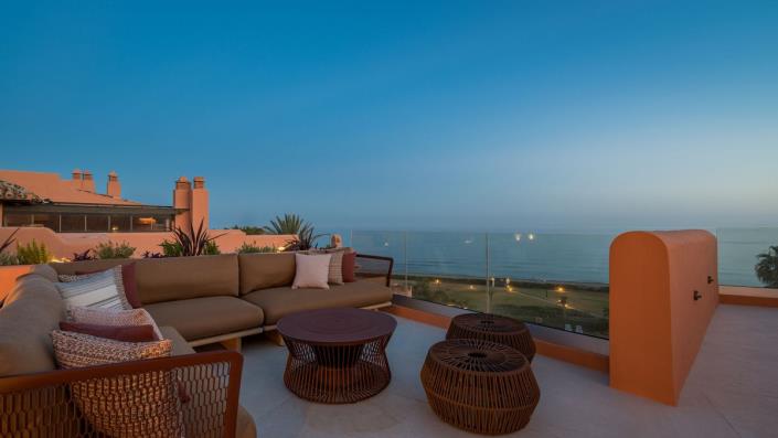 Image No.12-4 Bed Penthouse for sale