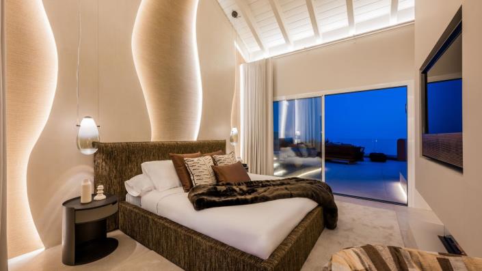 Image No.47-4 Bed Penthouse for sale