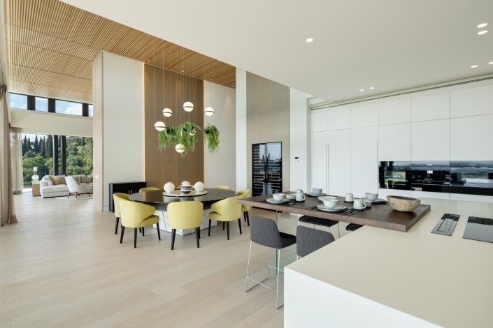 Image No.5-6 Bed Villa for sale