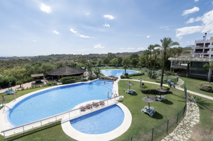 Image No.10-4 Bed Villa / Detached for sale