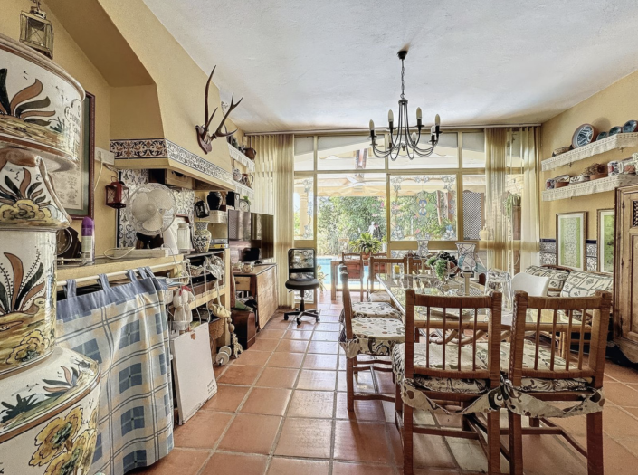 Image No.9-4 Bed Villa / Detached for sale