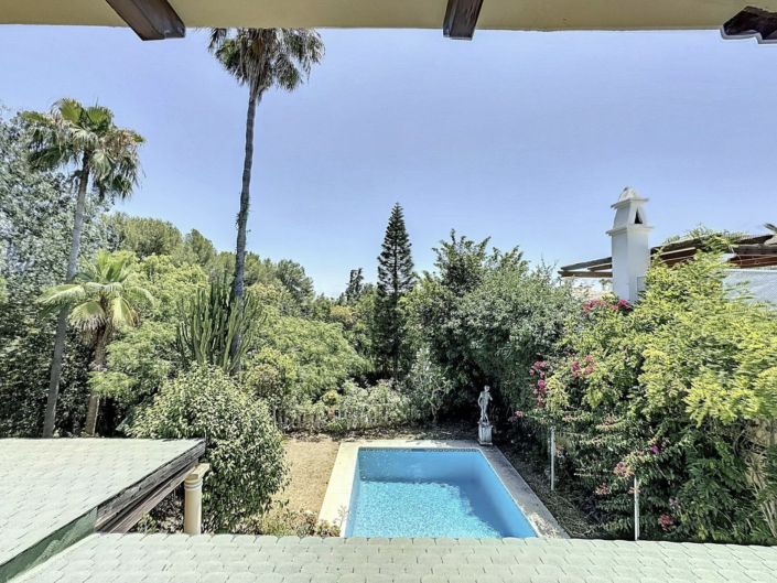 Image No.14-4 Bed Villa / Detached for sale