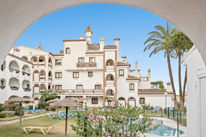 Image No.11-2 Bed Apartment for sale