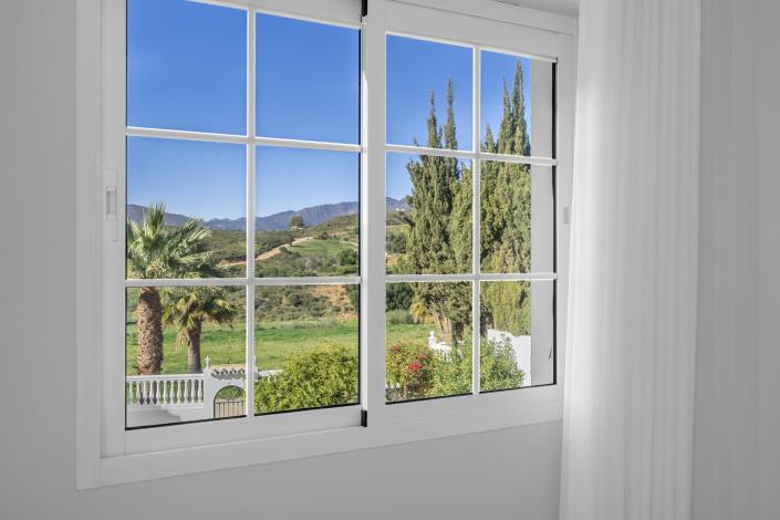 Image No.12-4 Bed House/Villa for sale