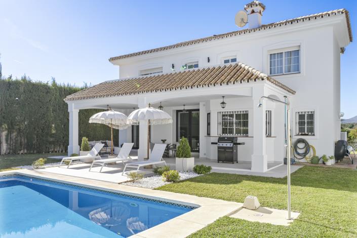 Image No.1-4 Bed House/Villa for sale