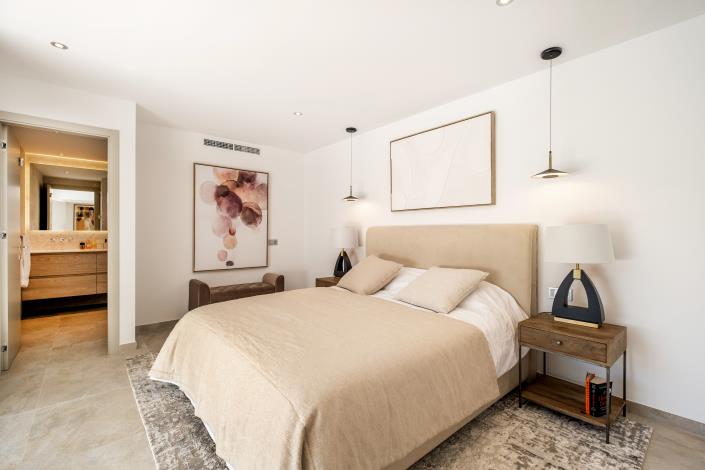 Image No.20-5 Bed Villa for sale