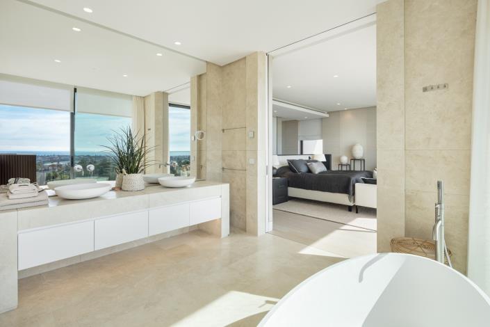 Image No.23-6 Bed Villa for sale