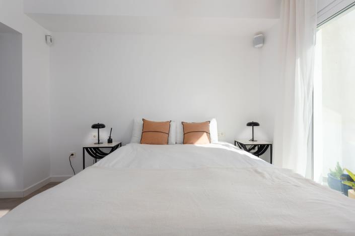 Image No.16-2 Bed Apartment for sale