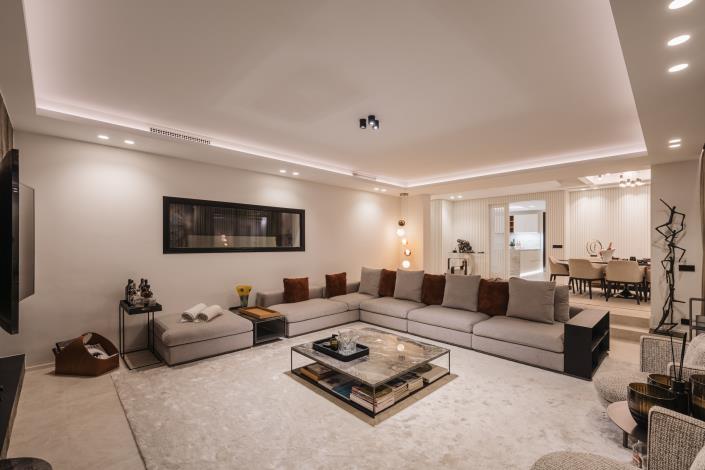 Image No.37-4 Bed Villa for sale