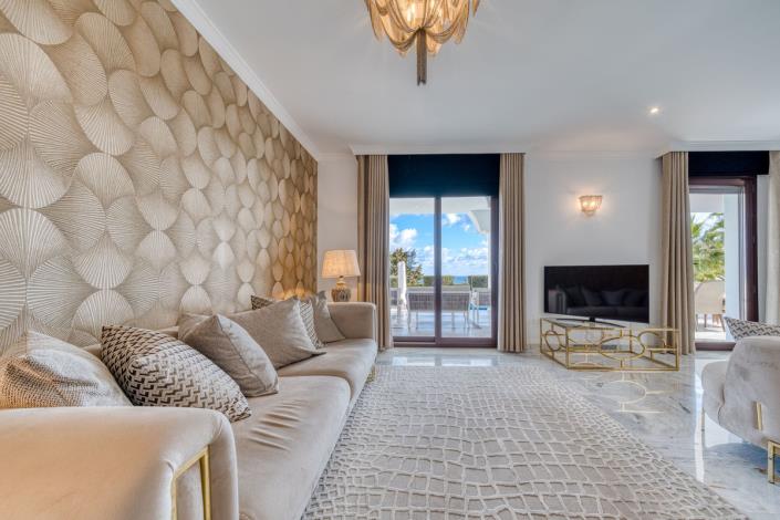 Image No.28-5 Bed Villa for sale