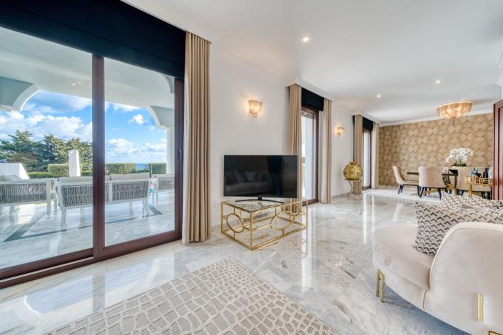 Image No.29-5 Bed Villa for sale