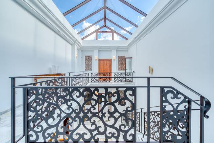 Image No.30-5 Bed Villa for sale