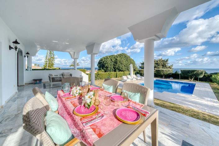 Image No.48-5 Bed Villa for sale