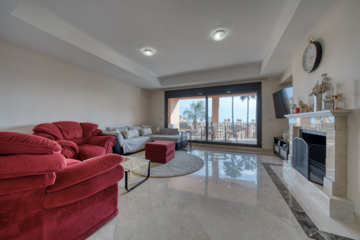 Image No.14-3 Bed Townhouse for sale