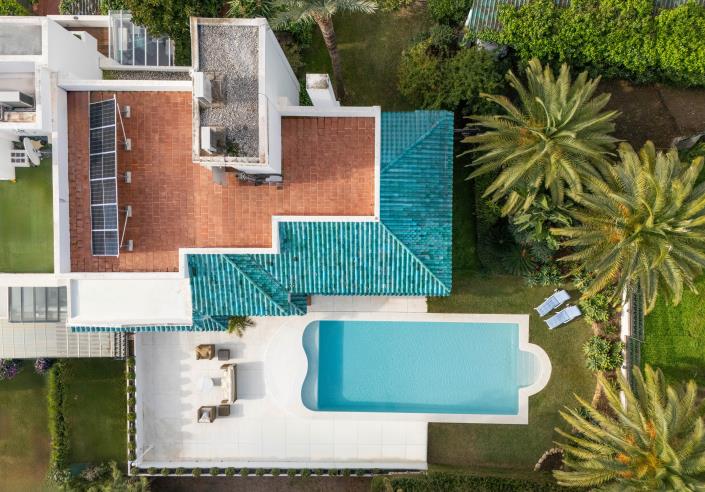 Image No.20-2 Bed Semi-Detached for sale