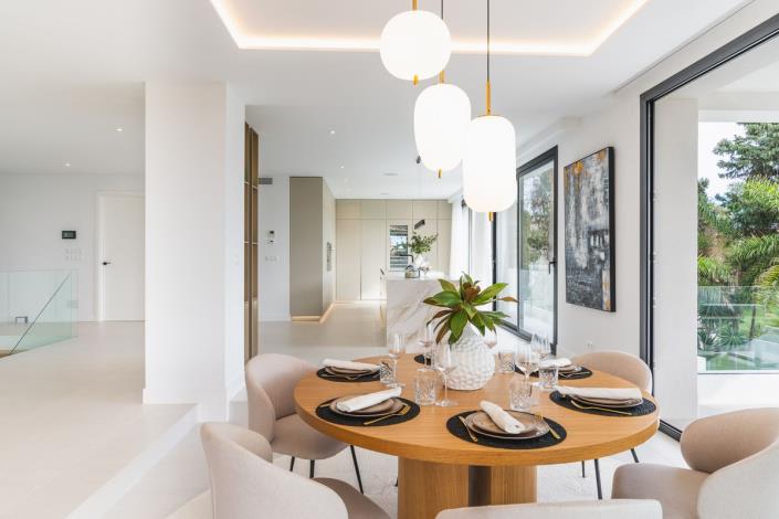 Image No.56-4 Bed Villa for sale