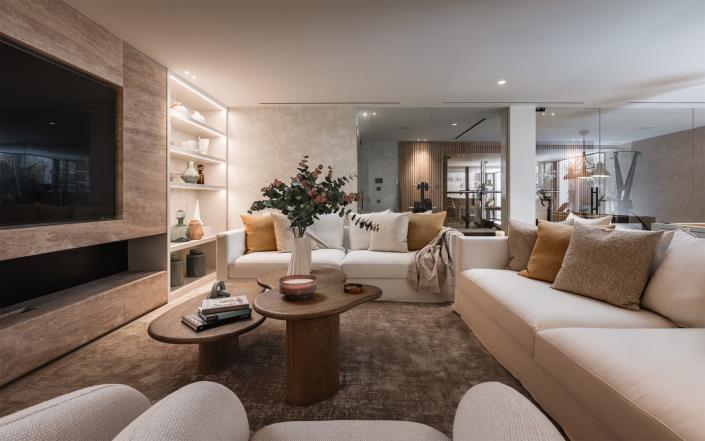 Image No.4-5 Bed Villa for sale