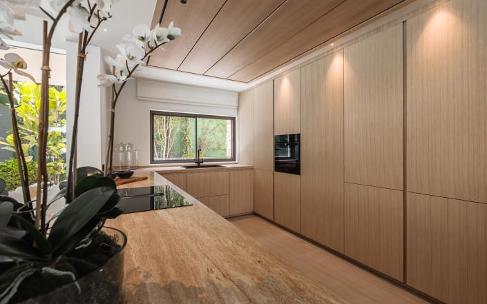 Image No.12-5 Bed Villa for sale