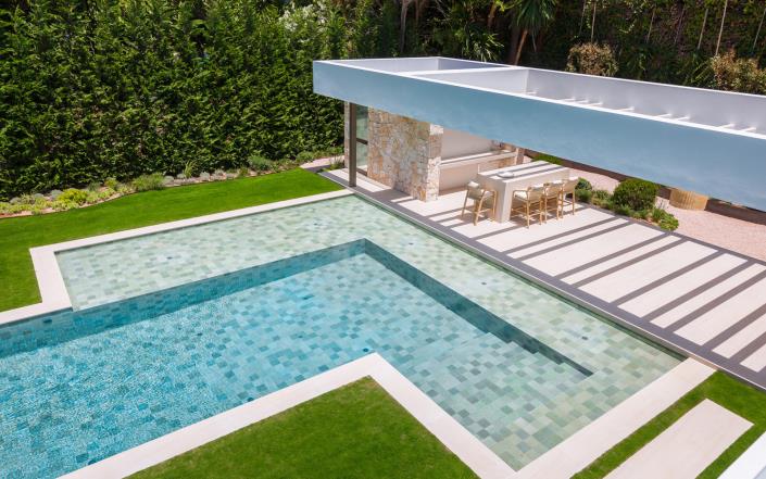 Image No.17-5 Bed Villa for sale