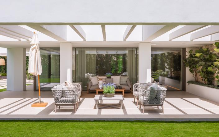 Image No.20-5 Bed Villa for sale