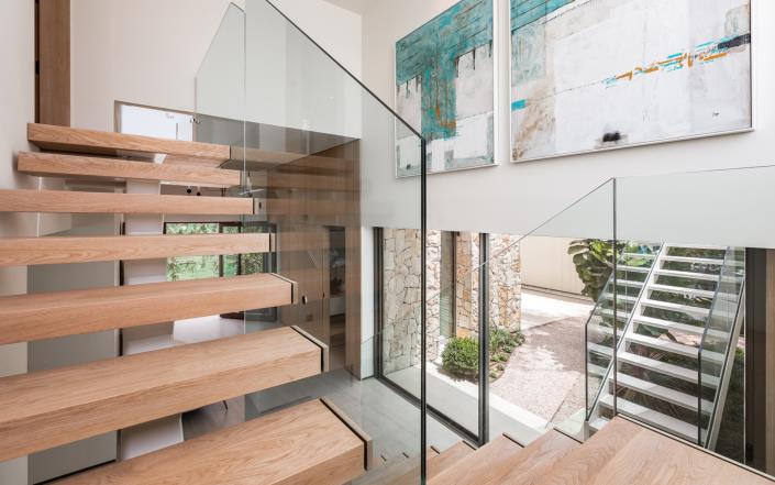 Image No.36-5 Bed Villa for sale