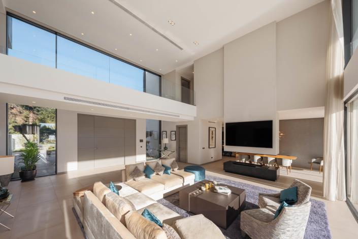 Image No.12-5 Bed Villa for sale