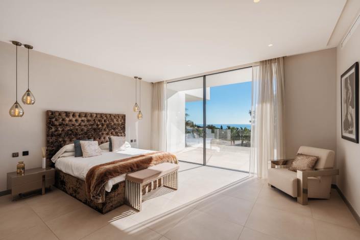 Image No.19-5 Bed Villa for sale