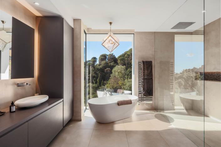 Image No.21-5 Bed Villa for sale