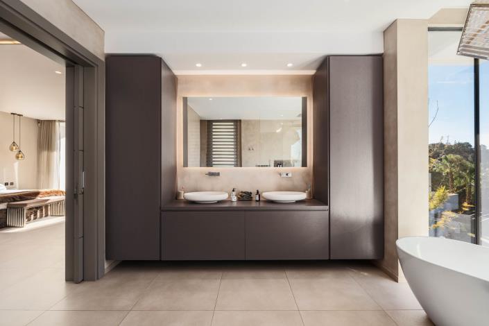 Image No.22-5 Bed Villa for sale