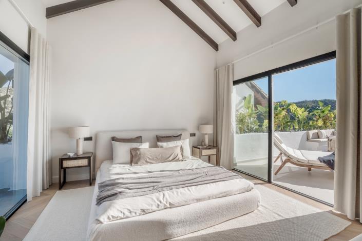 Image No.16-4 Bed Penthouse for sale