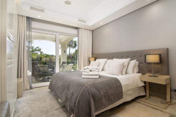 Image No.23-5 Bed Villa for sale