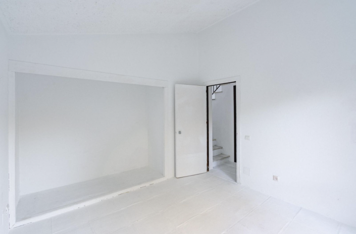 Image No.6-2 Bed Villa / Detached for sale