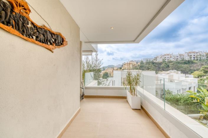 Image No.17-3 Bed Apartment for sale