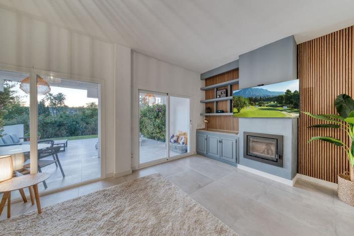 Image No.41-3 Bed Townhouse for sale